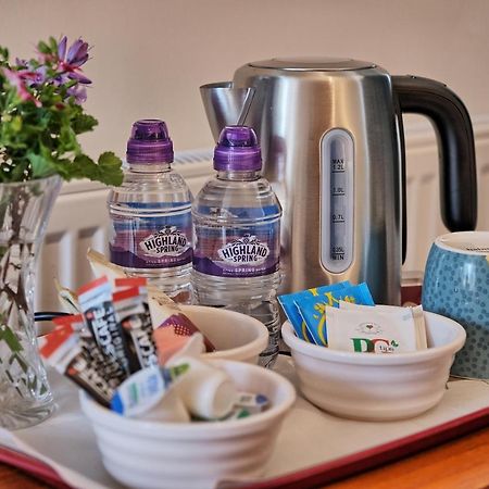 Woodside Lodge Thurstaston Екстер'єр фото