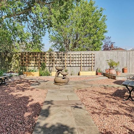 Woodside Lodge Thurstaston Екстер'єр фото
